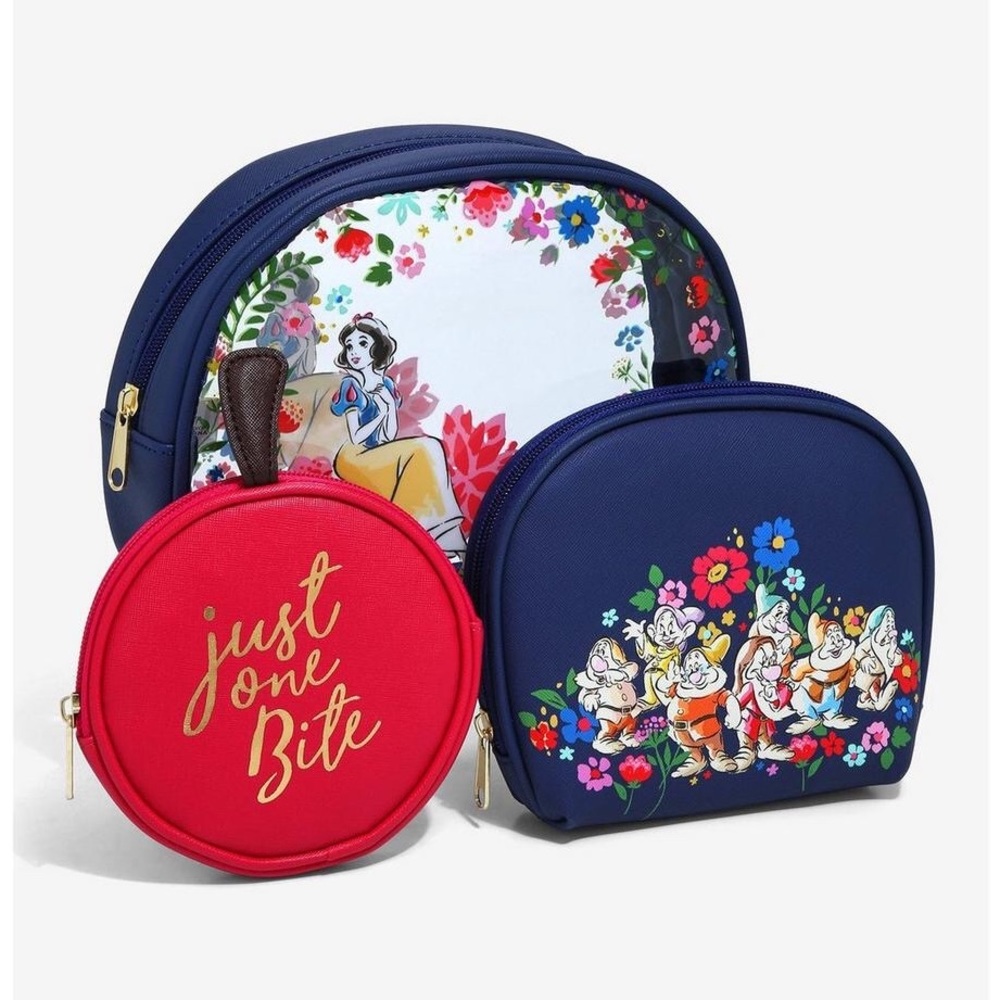 Box Lunch Snow White and the Seven Dwarfs Just One Bite Cosmetic Bag set NWT